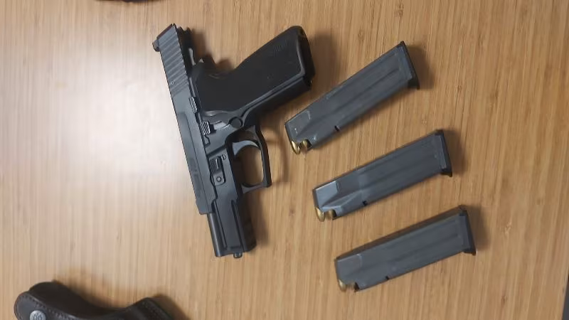 Hakimden Devredilcek..SıgSauer P229