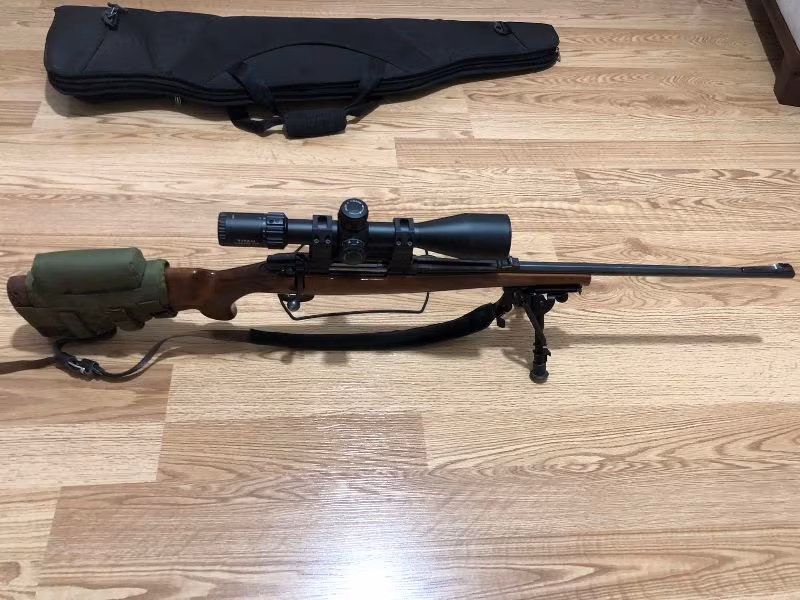 Cz 550 lux 30-06 s 100 ad. Mermi atılmış olup temizdir