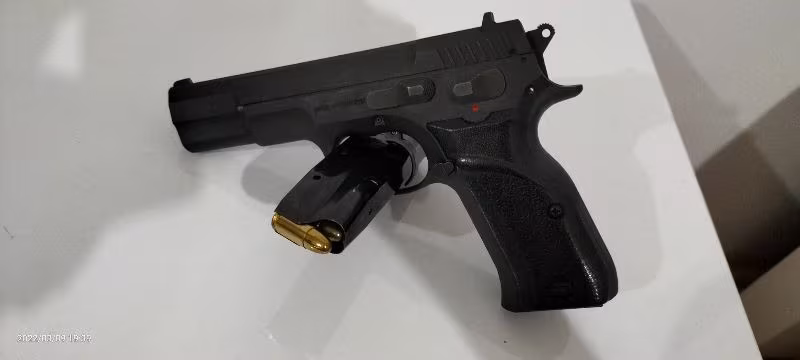 Sarsılmaz kılınç 2000 mega