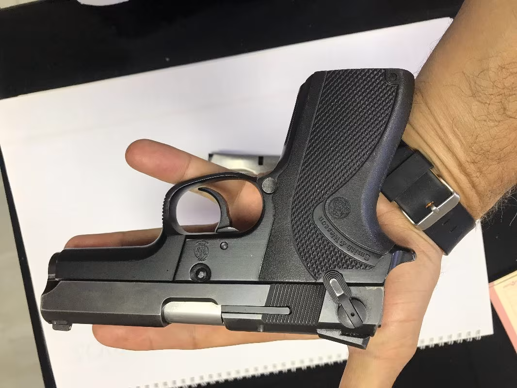 SMITH WESSON 6904 ÇOK TEMİZ