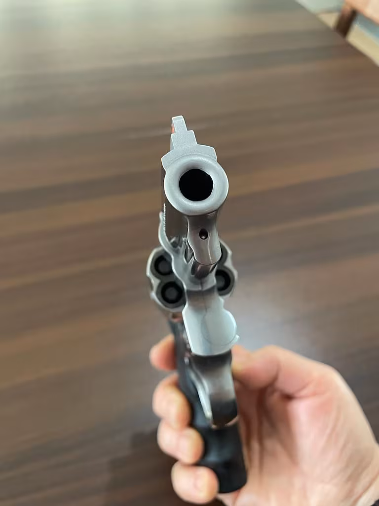 YARGI MENSUBUNUN KOLEKSİYONUNDAN SMITH&WESSON 357 MAGNUM