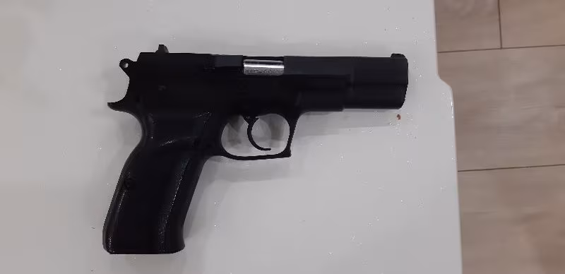 Sahibinden sıfır hiç kullanılmamış sarsilmaz kılınç