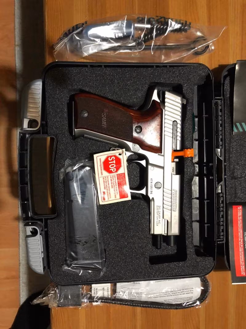 SIG SAUER P226 ELITE STAINLESS USA (SIFIR AÇILMAMIŞ KUTUSUNDA)