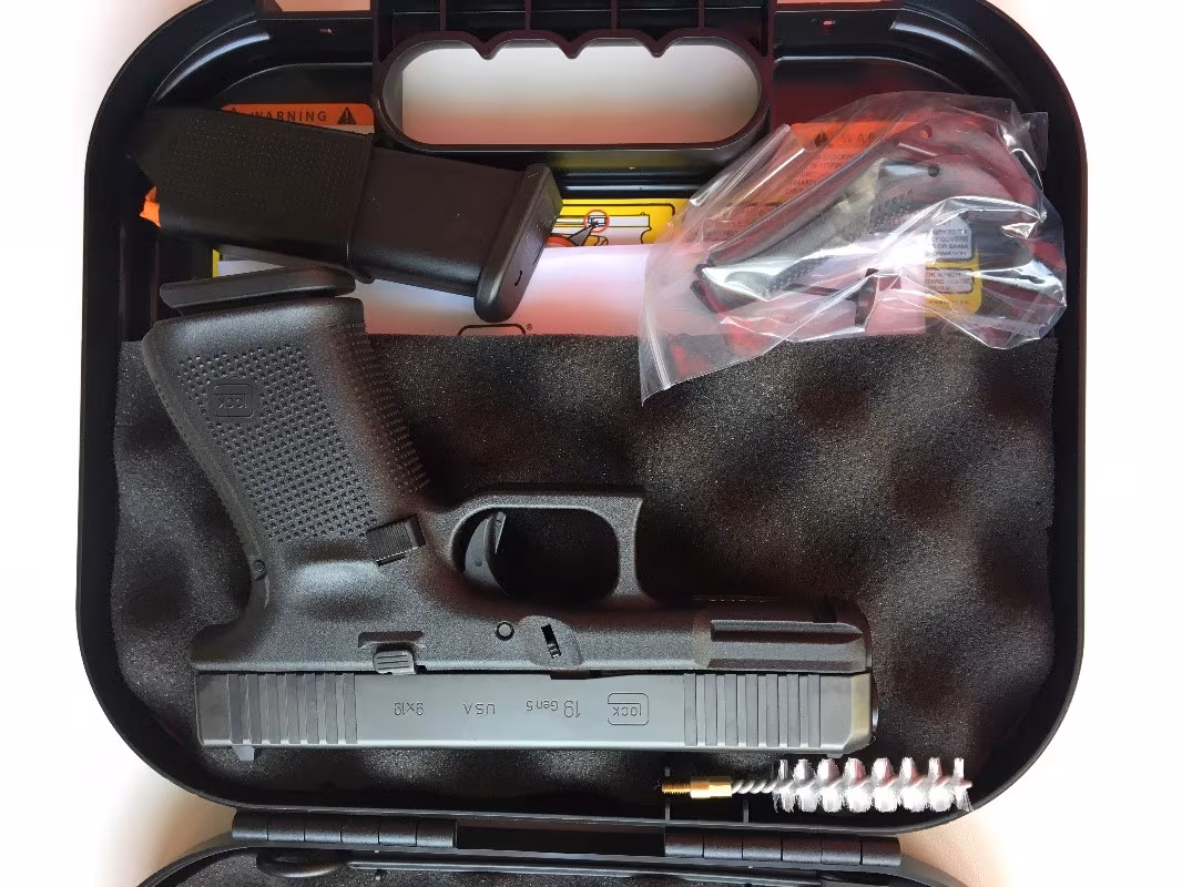 GLOCK 19 gen 5 ÖZEL SERİ TÜRK BAYRAKLI HARİTALI