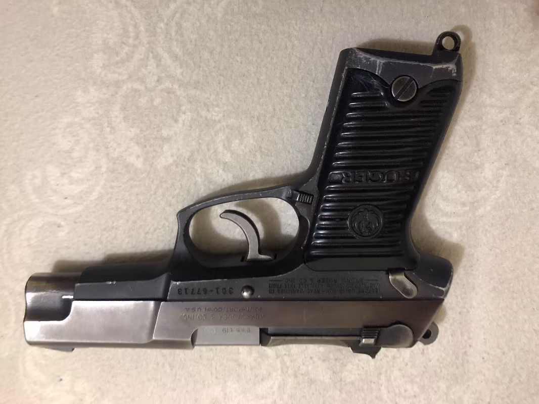 EMNİYET PERSONELİNDEN RUGER P85