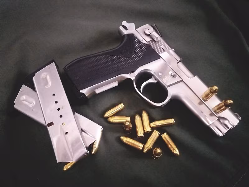 Smith Wesson 5906