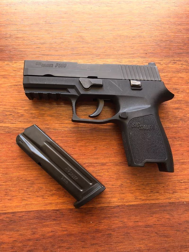 SIGSAUER P250 TABANCA