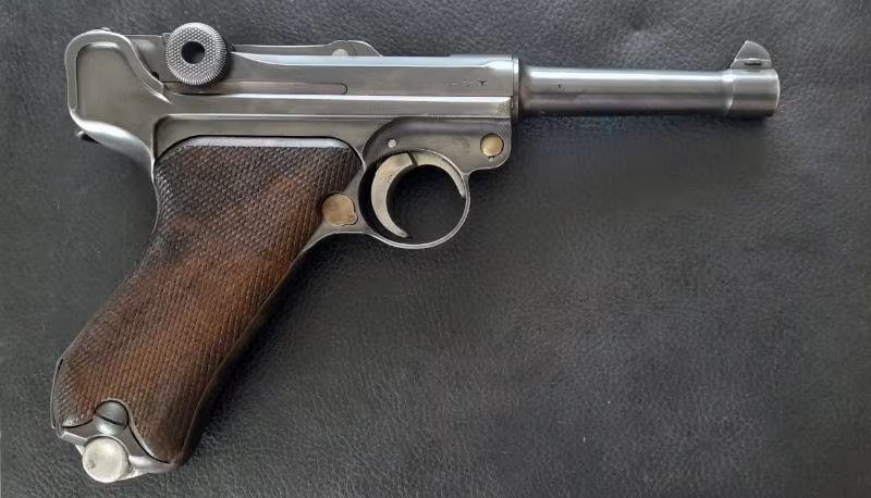 LUGER P08 -(MAUSER)