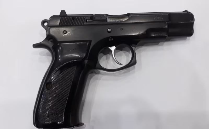 EMEKLİ POLİSTEN CZ75