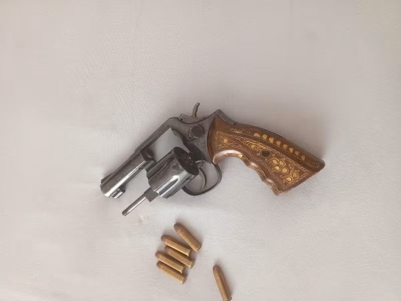 SMİTH WESSON   38 KALİBRE SPECİAL 9.65 .SMİTH WESSON RUHSATLI