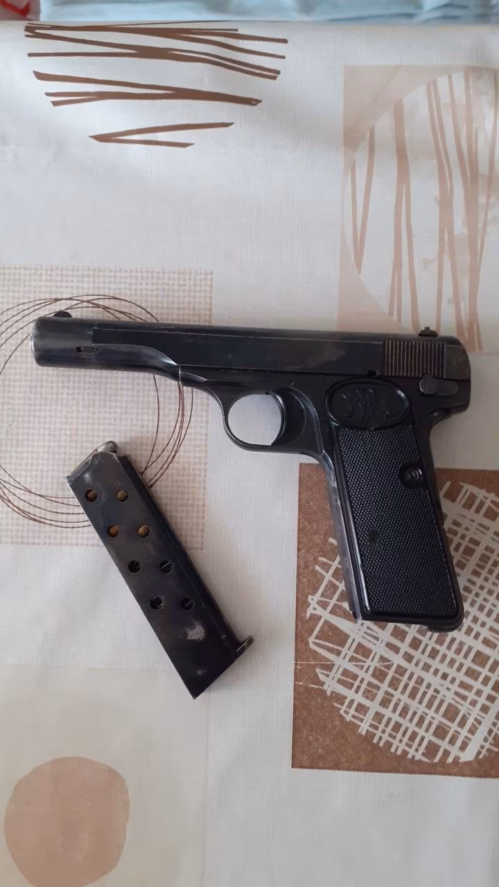 Emekli Polisten 7.65 Belçika Browning