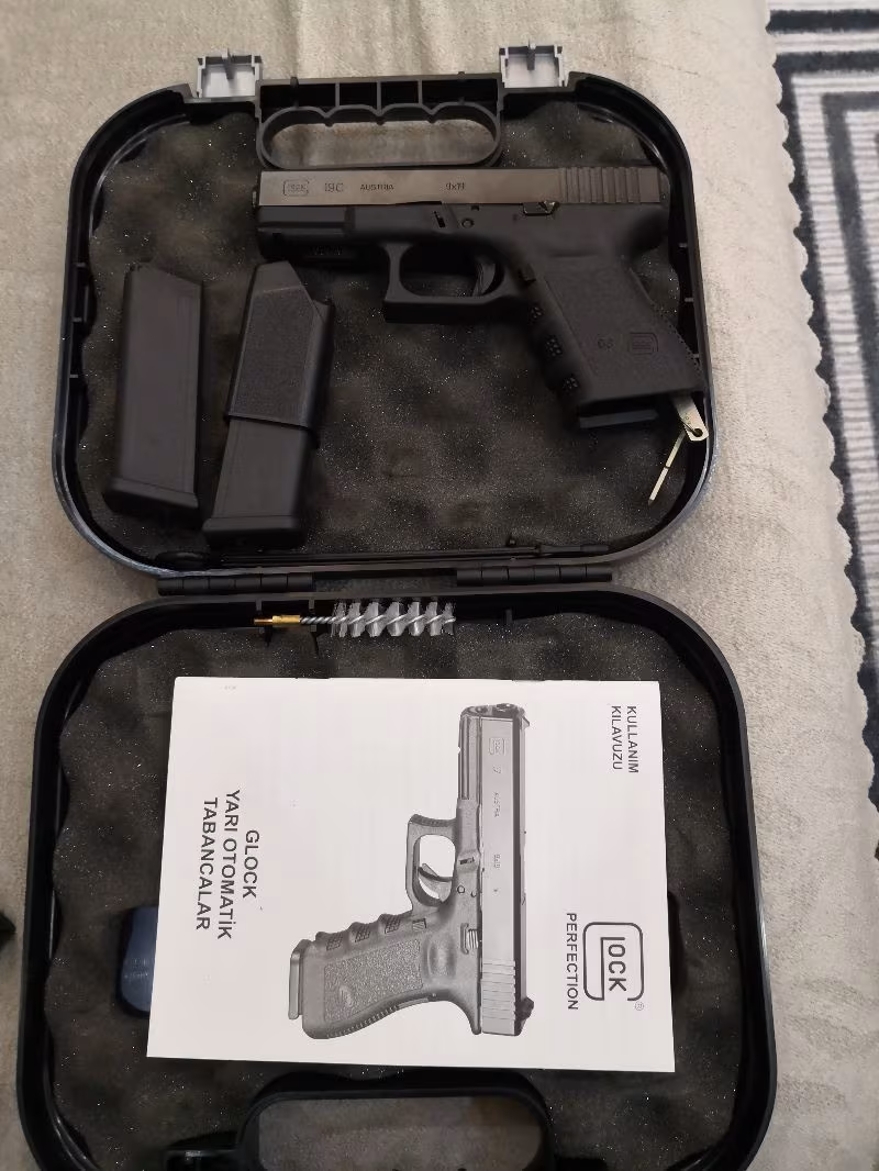 Glock 19 C delikli, anahtarlı model