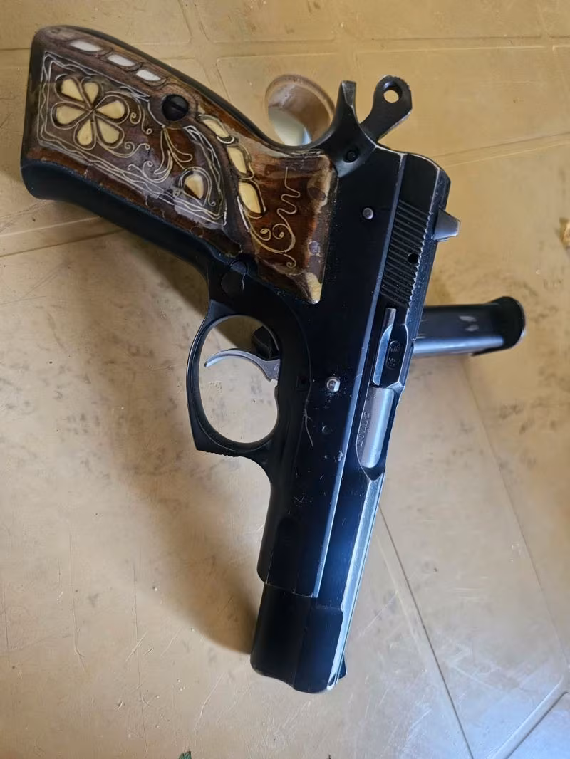 CZ 75 B