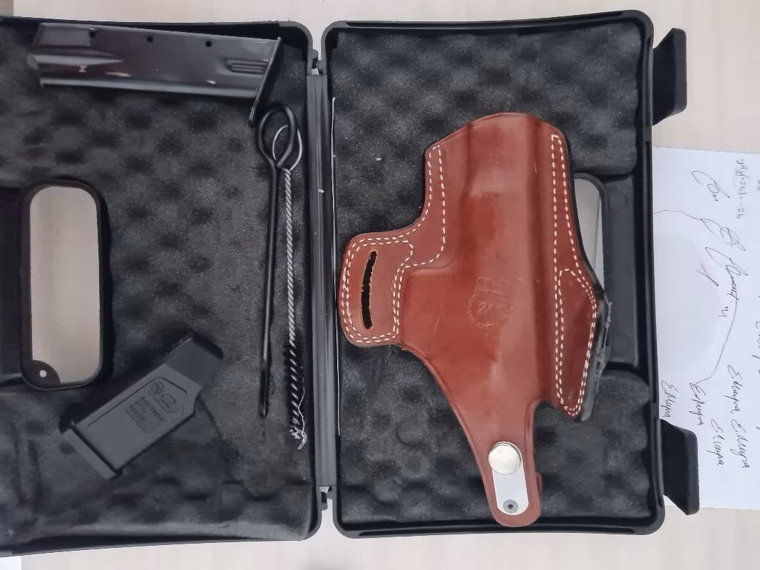 Acil satılık memurdan