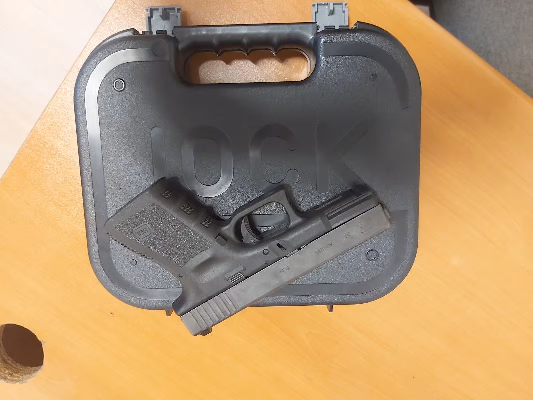 ACİL Anahtarli glock sifir ayarinda