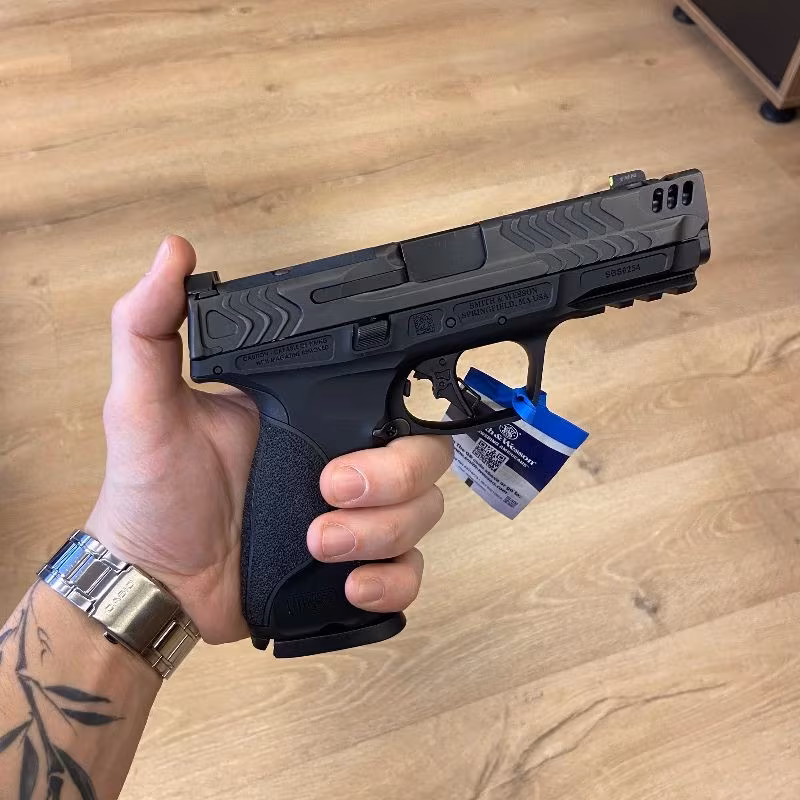 SMITH & WESSON M&P 2.0 FULL SIZE Series 9X19 TABANCA