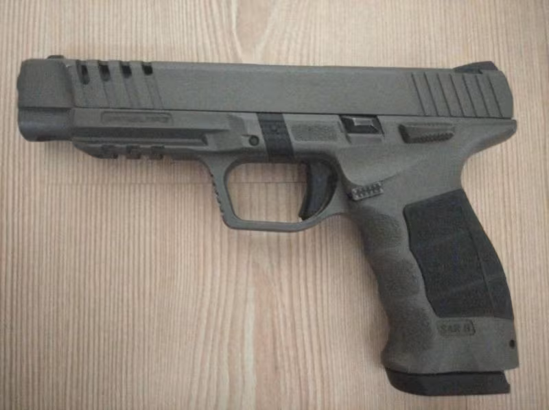 Askeri personelden satılık almaya hak olan herkes alabilir