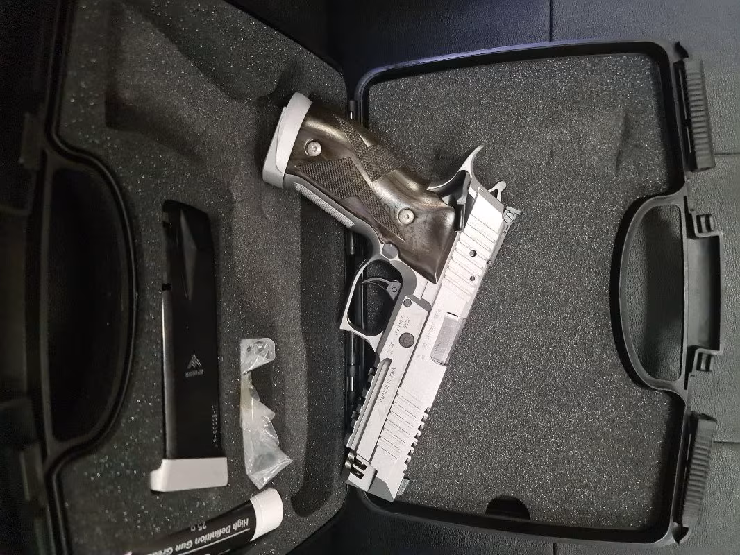 SIG SAUER X-FIVE SKELETEON