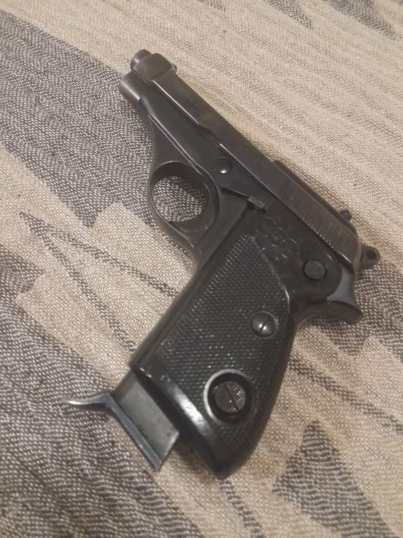 Asker Emeklisinden Ruhsatlı 7.65 MM İtalyan Baretta