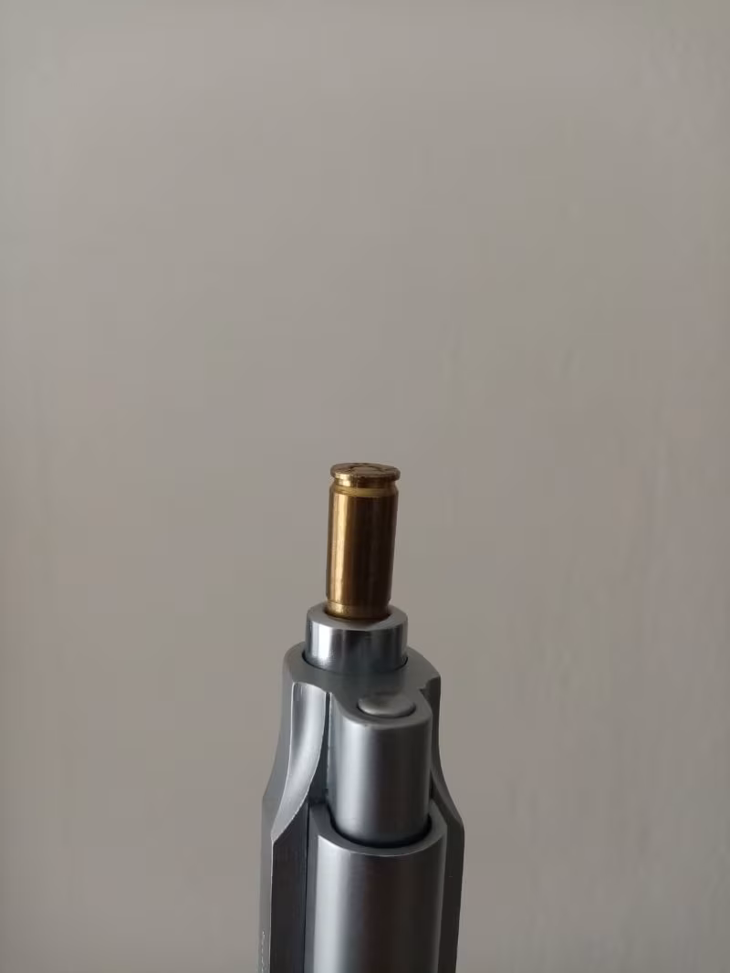 ÇOK TEMİZ TARIQ BERETTA