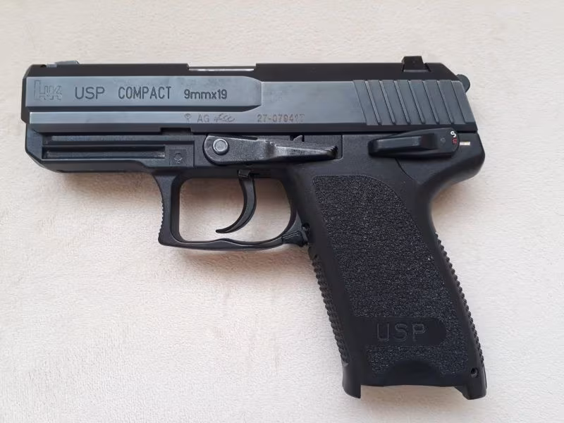 EMEKLİ EMNİYET GÖREVLİSİNDEN KUTUSUNDA RUHSATLI SIFIR AYARINDA İLK ELDEN ÇOK AZ KULLANILAN HECKLER KOCH KOMPAK - 120.000 TL.