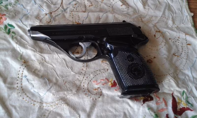 P. Beretta 90