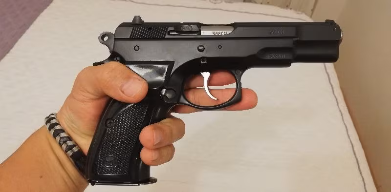 Sıfır ayarında 100 mermi atılmamış...