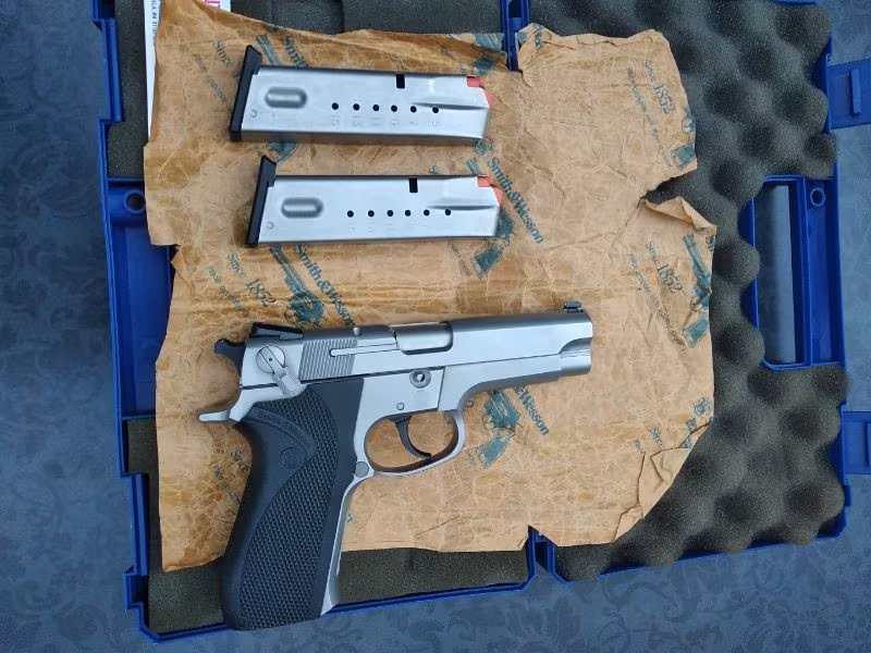 sıfır ayarında smith wesson 5906