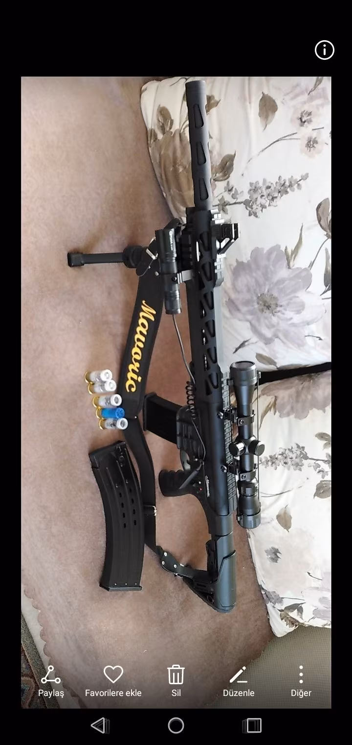 Temizinden yivsiz şarjörlü av  tüfegi