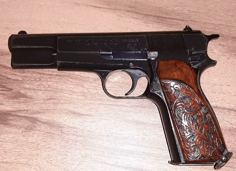 Browning 14 Emekli polis memurundan 14.000 TL