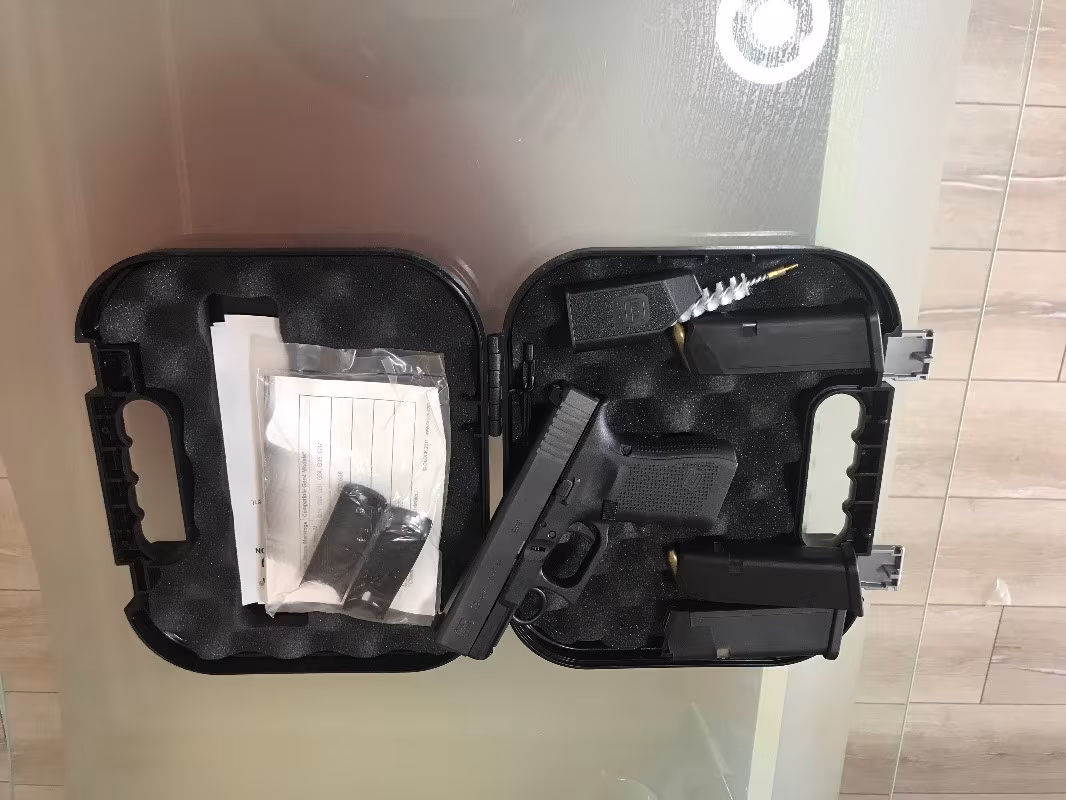 Glock 19 gen 4 sıfır kutusunda