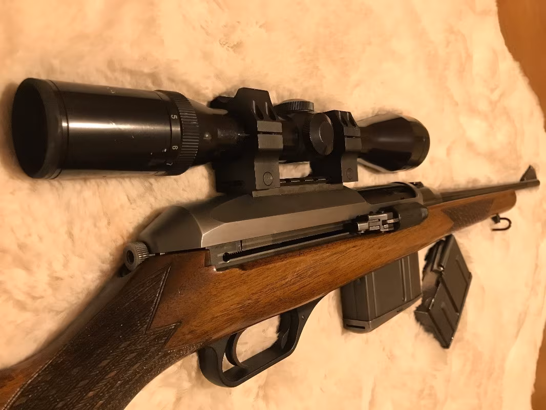 HECKLER & KOCH .30-06 'MOD. HK 940' SELF-LOADING SPORTING RIFLE