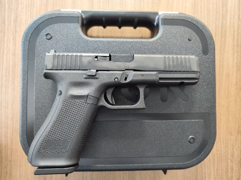 Glock 17 Gen 5 Mos 2022 Yapımı Atış Yapılmamış 1.000 adet 9 mm mermesi hediye