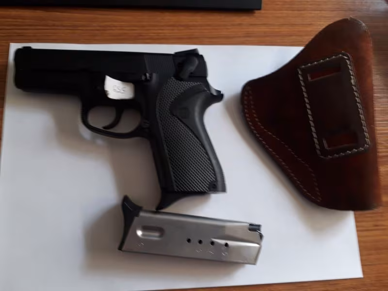 Sahibinden temiz Smith Wesson 6904