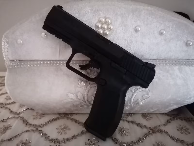 Çok az kullanılmış canik tp9 v2