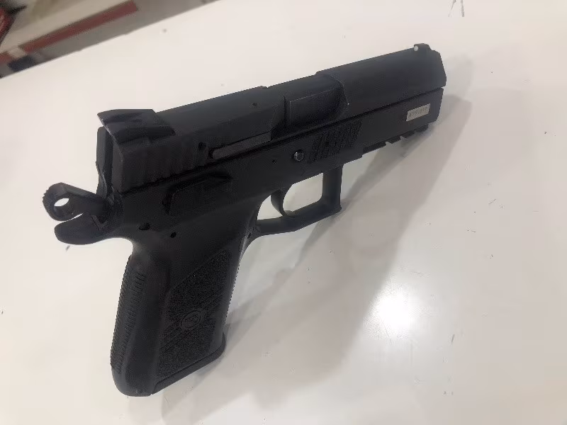 Cz-75 P-07 DUTY MODELİ SIFIR AYARINDA AZ KULLANILMIŞ