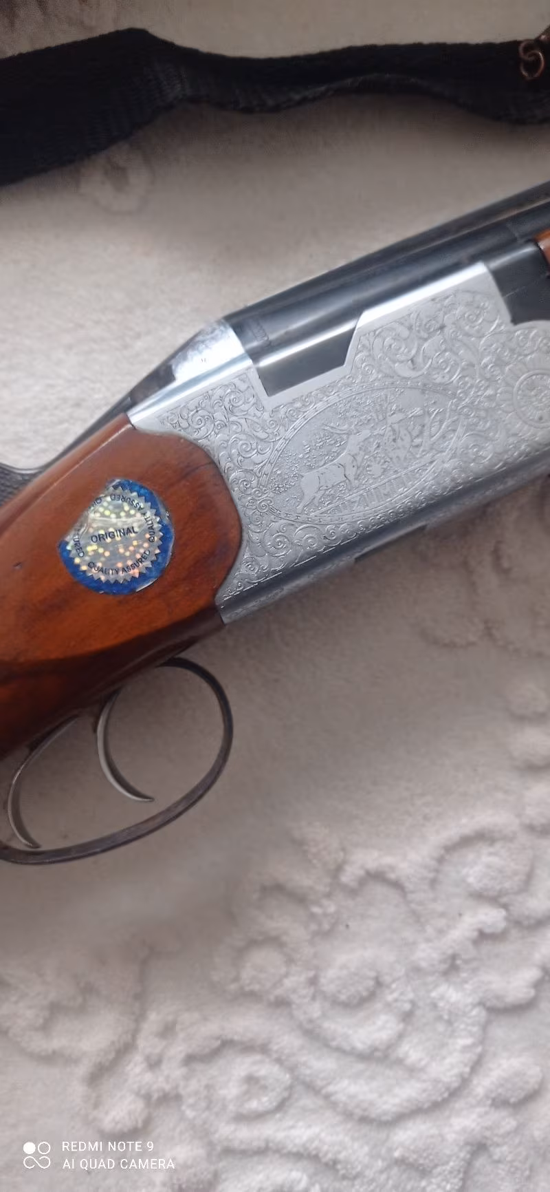 Üzümlü marka yivsiz av tüfeği çifte