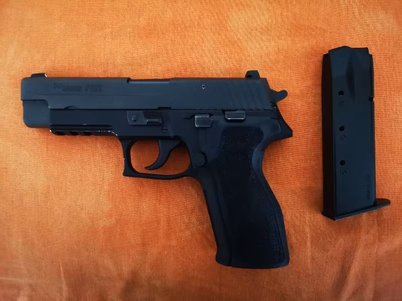 Az kullanılmış  sıg sauer p226 usa