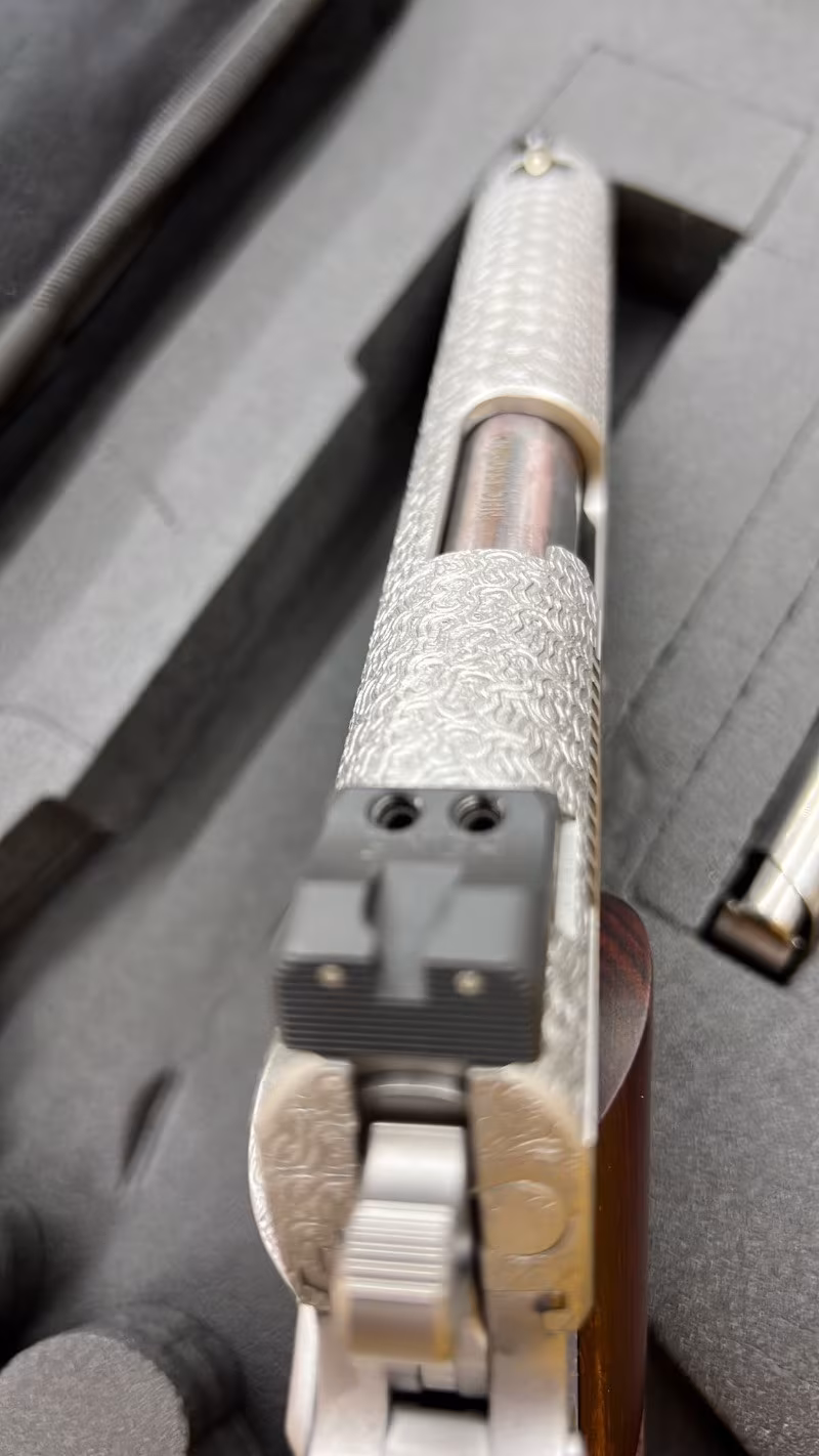 Türkiye de tek NIGHTHAWK CUSTOM 1911 hükümet silahı Amerika’dan özel üretim Kapalı kutu sıfır