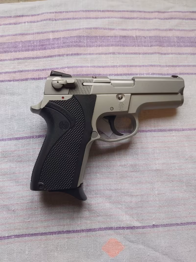 İLK SAHİBİNDEN TER TEMİZ ÇOK AZ KULLANILmış 2 ADET VARDIR