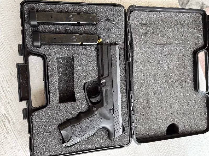 Steyr L9 A1 Tabanca, Acil Satılık