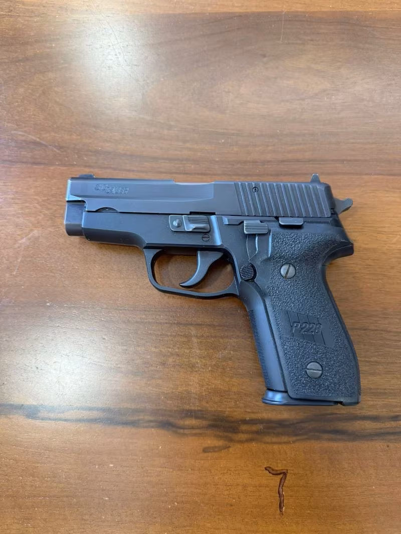 SİG SAUER P228 ÇOK TEMİZ