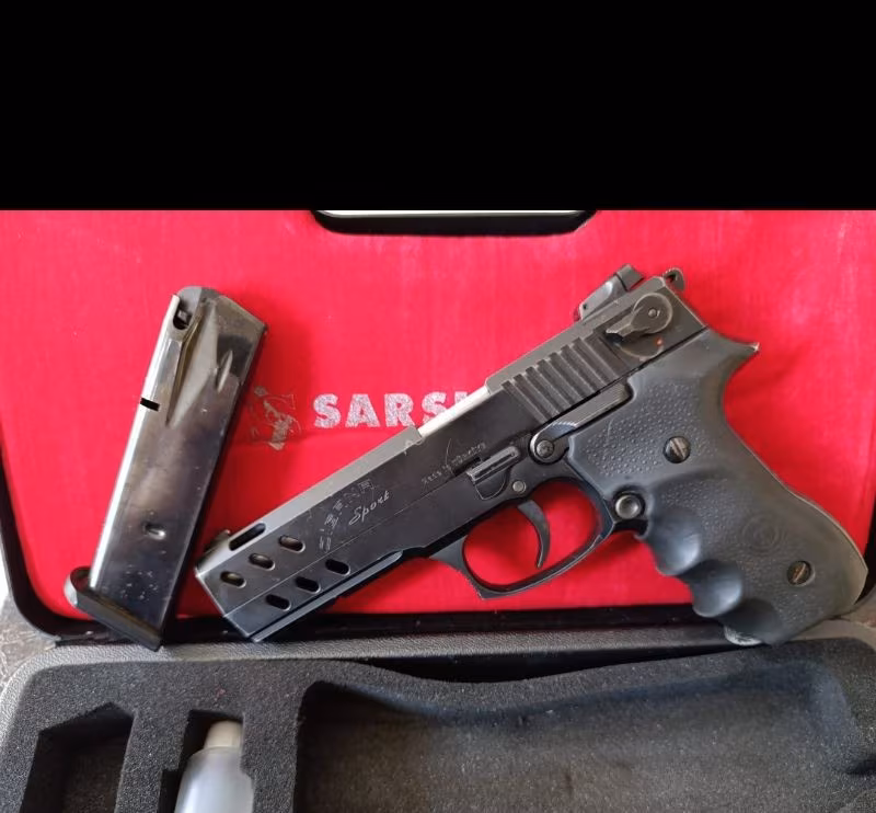 Memurdan Zigana sport tabanca sarsılmaz kilitli kutu yanında hediye verilecektir Zigana silaha uyumludur