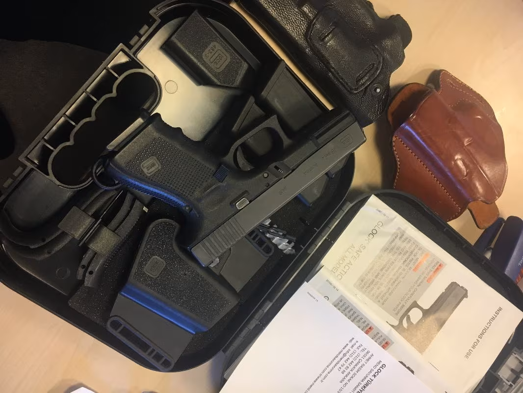 Glock 19 Gen 4 Sıfır ayarında, kasa silahı