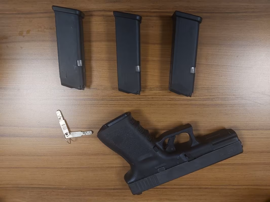 Anahtarli glock sifir ayarinda