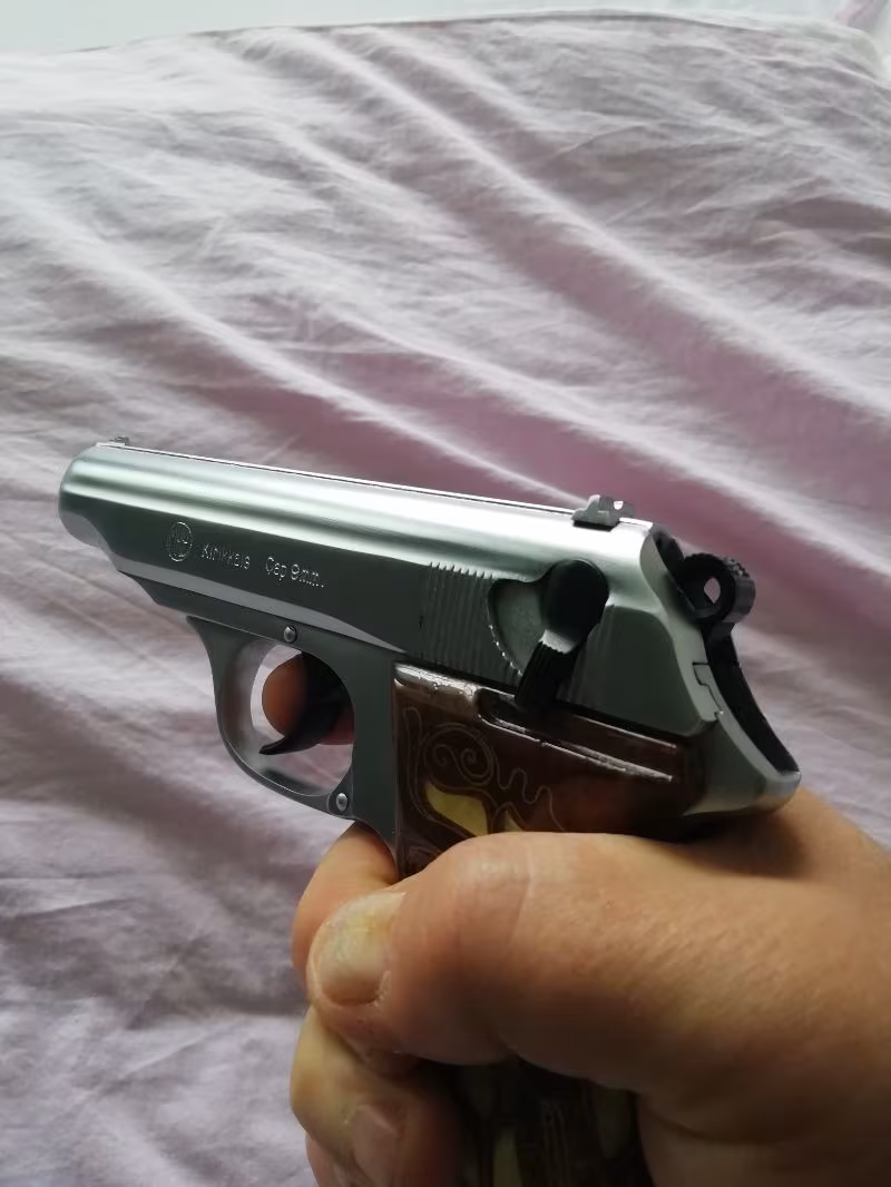 9 mm. Kırıkkale Em. Polisden