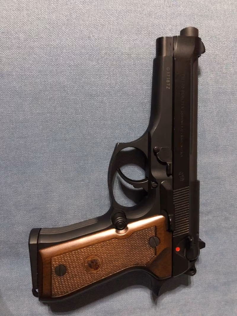 15+1 Beretta 92 fs temiz az kullanılmış