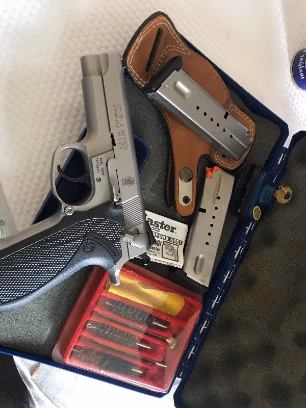 Sahibinden SMİTH WESSON 5906