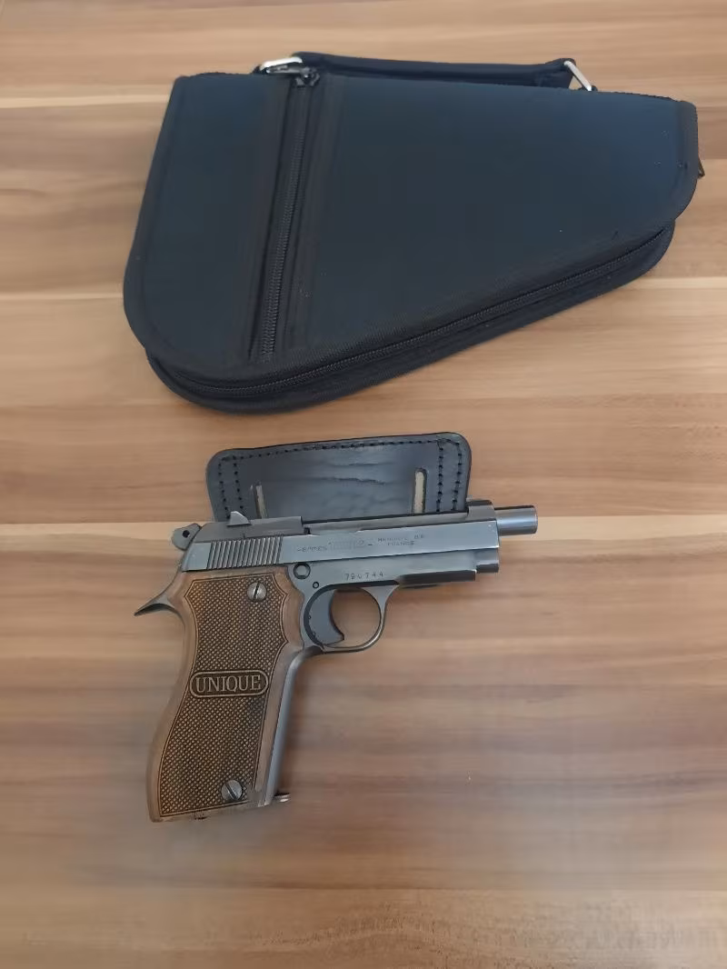 MERAKLISINA KOLEKSİYONLUK ORJİNAL BİR SİLAH