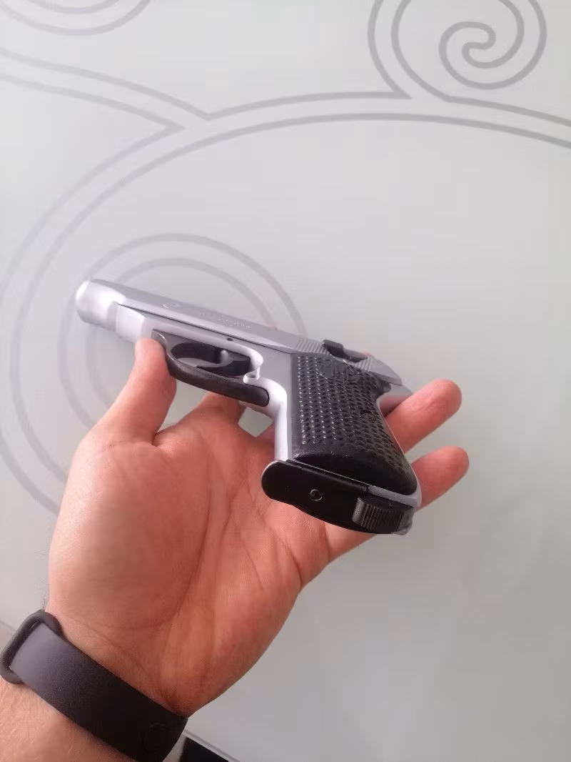 KIRIKKALE KISA 9 TERTEMİZ MERHUM EMEKLİ POLİSTEN. KROM MIKELAJ KAPLAMALI